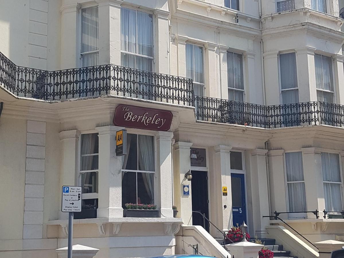 The Berkeley Guesthouse Eastbourne Exterior photo